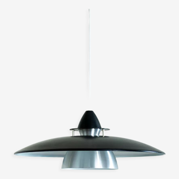 Black scandinavian pendant lamp