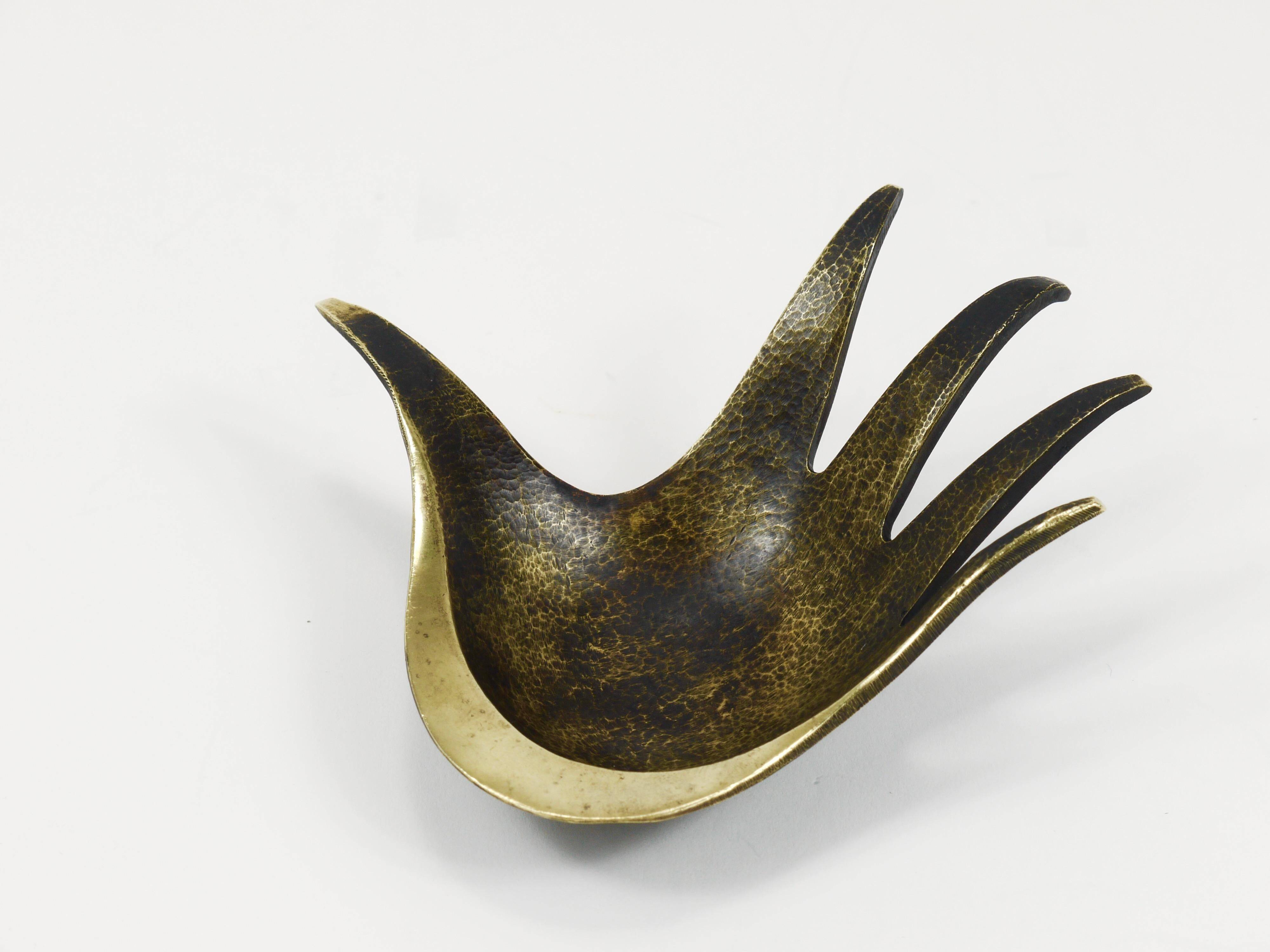 Bowl or sculptural ashtray in brass by Walter Bosse, Herta Baller, Austria, 1950s.