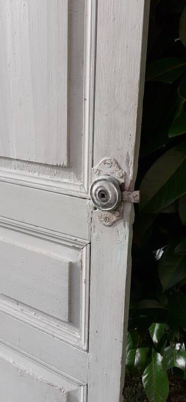 Small 18th century cupboard door h171.5x87.5cm old