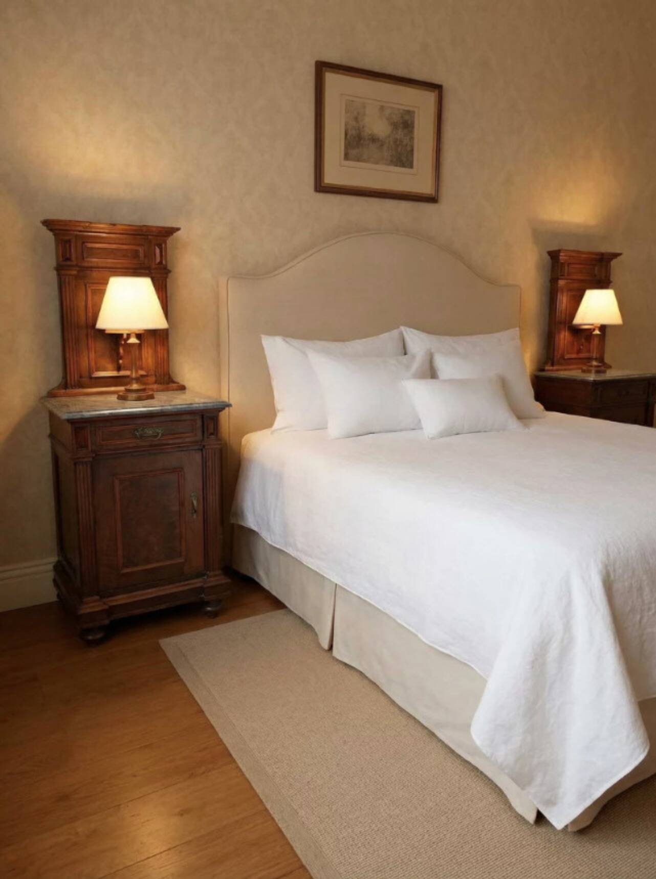 Coppia di Comodini a "Tempietto" Fine '800