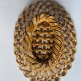 Pichon uzes large woven basket