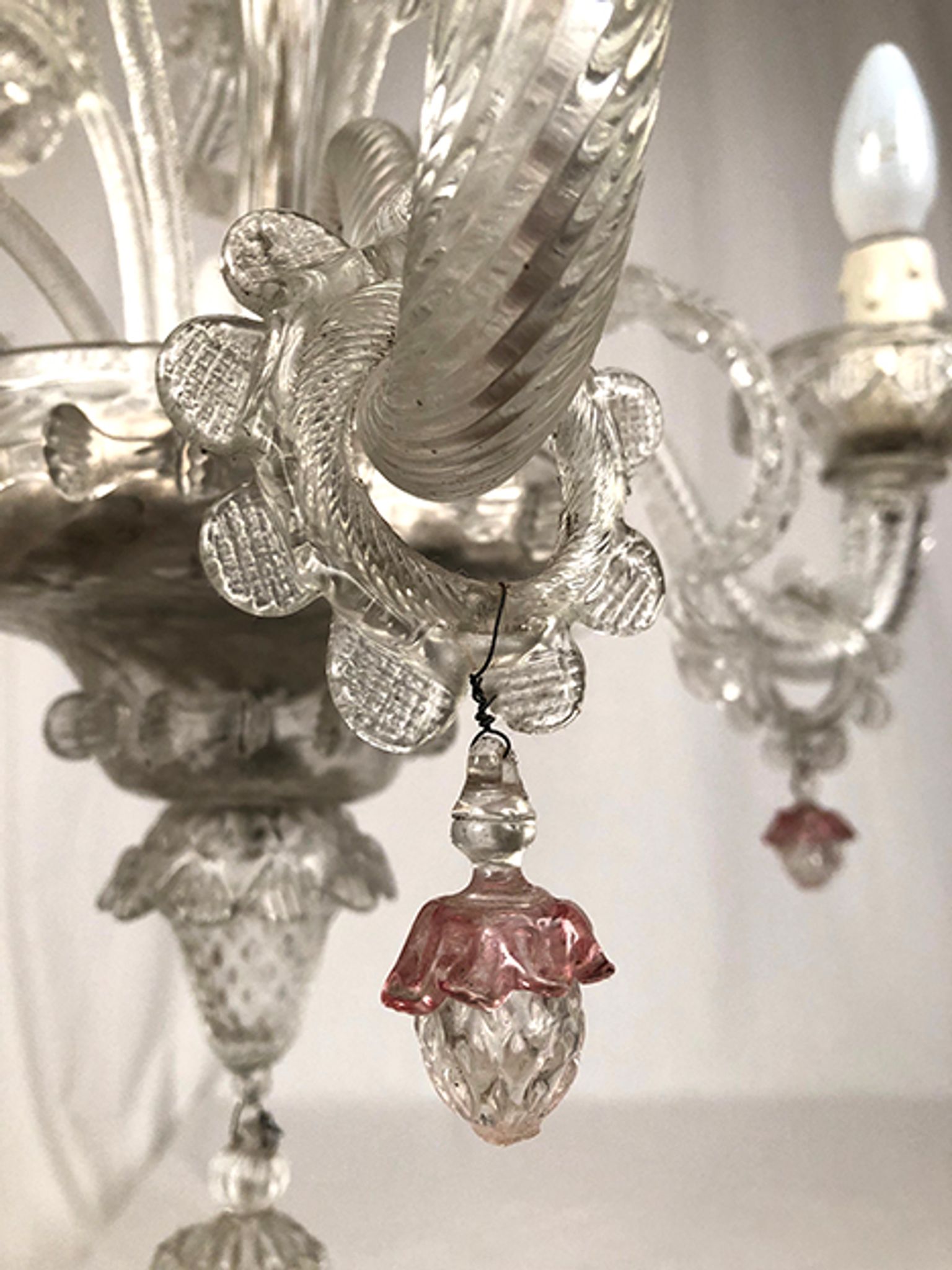 Murano glass chandelier with four light arms, late 19th century.