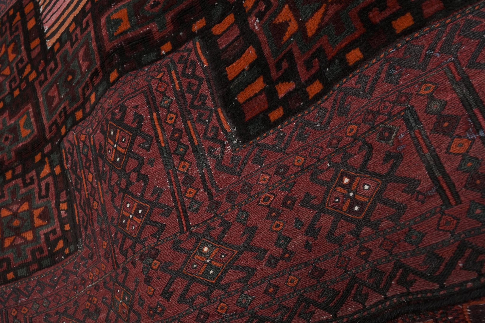 Vintage Turkish Oushak Rug Handwoven 108x276 cm