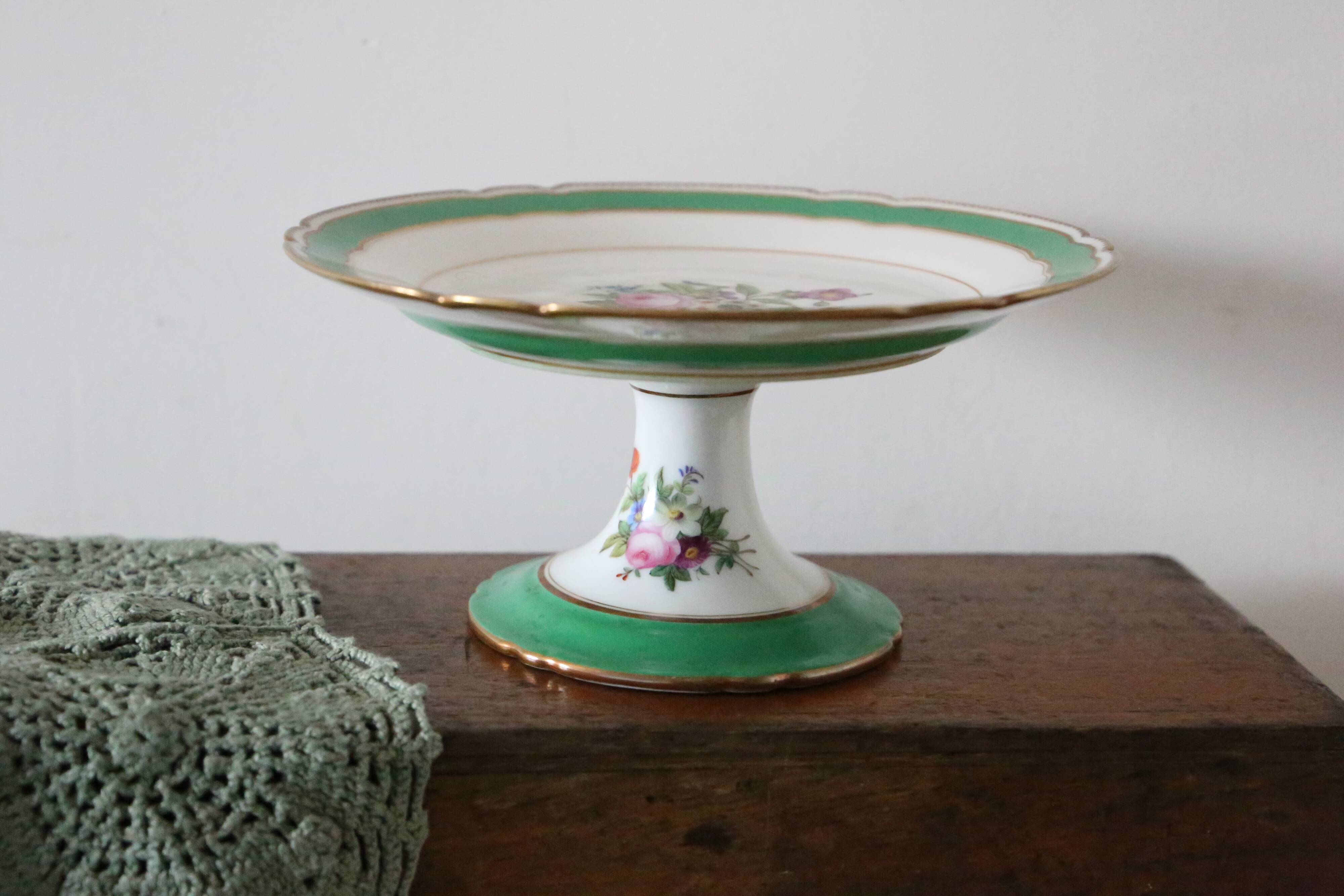 Servant dish on piedouche, for the Julienne Paris store, late 19th century