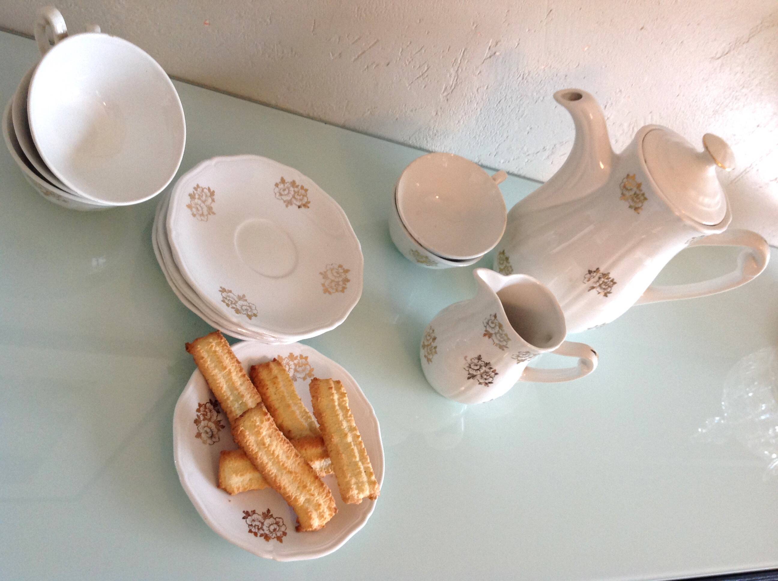 White porcelain coffee service with golden flowers / vintage 50s-60s