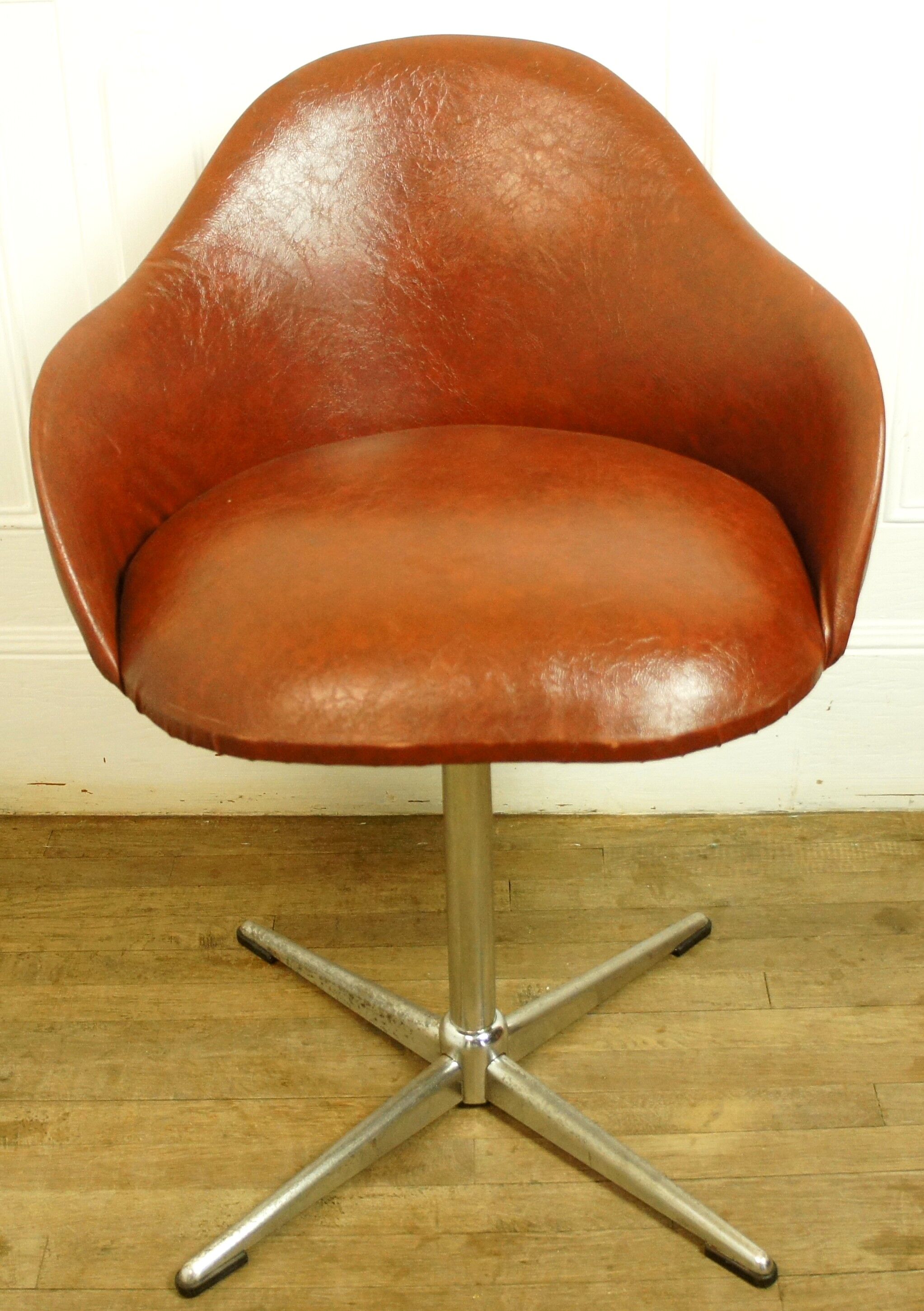 60s swivel "shell" chair