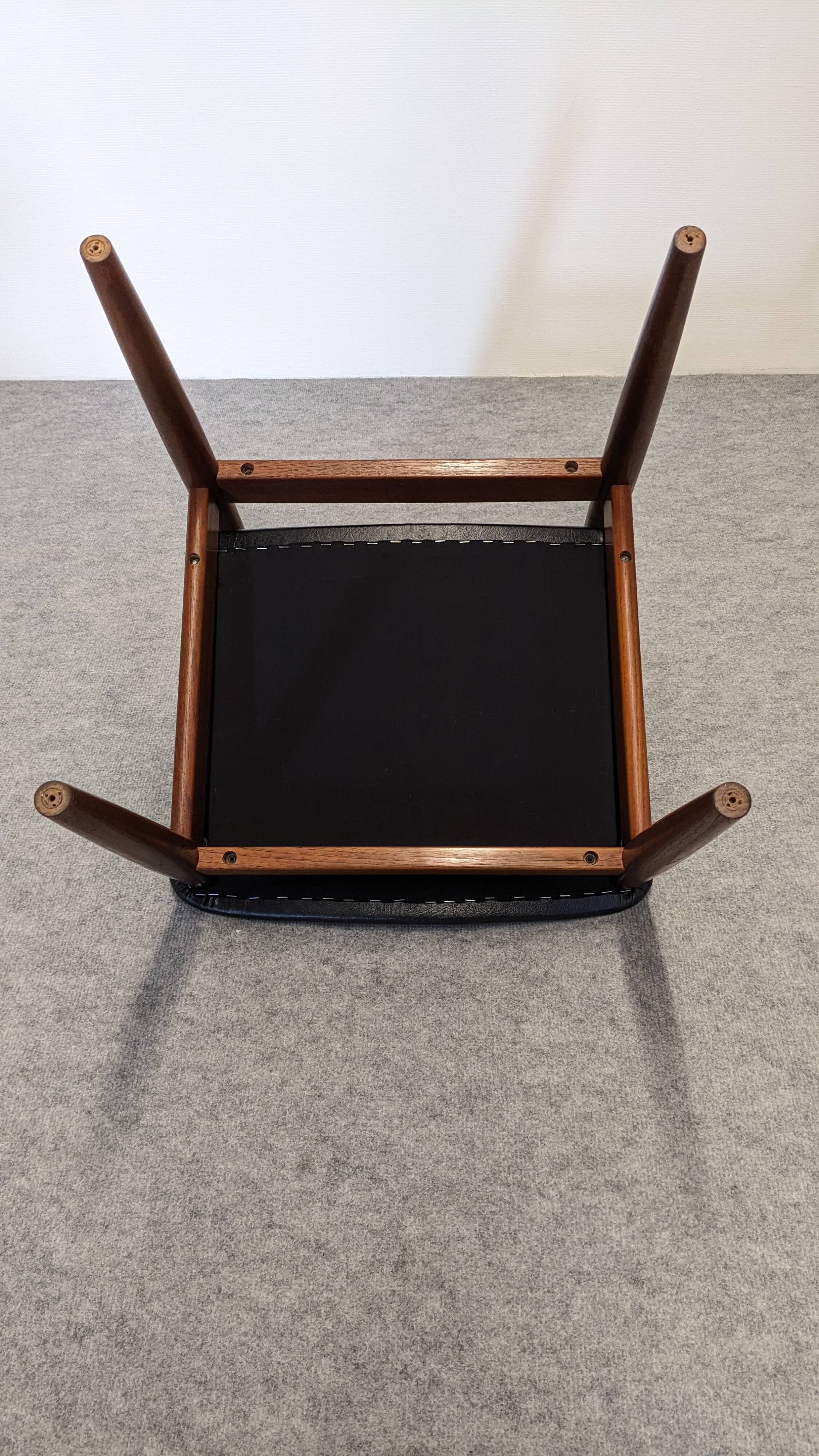 Set of 4 teak chairs by Finn Juhl for France & Son, Denmark 1960.