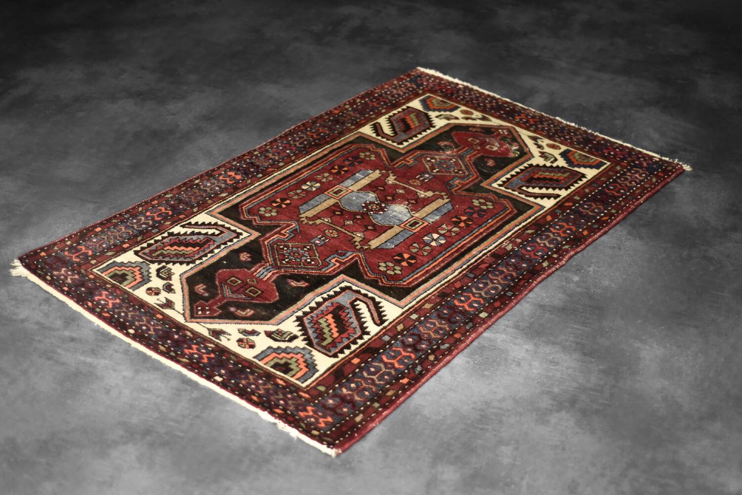 Vintage handwoven Zanjan Hamadan oriental rug, Middle East, 1960s.