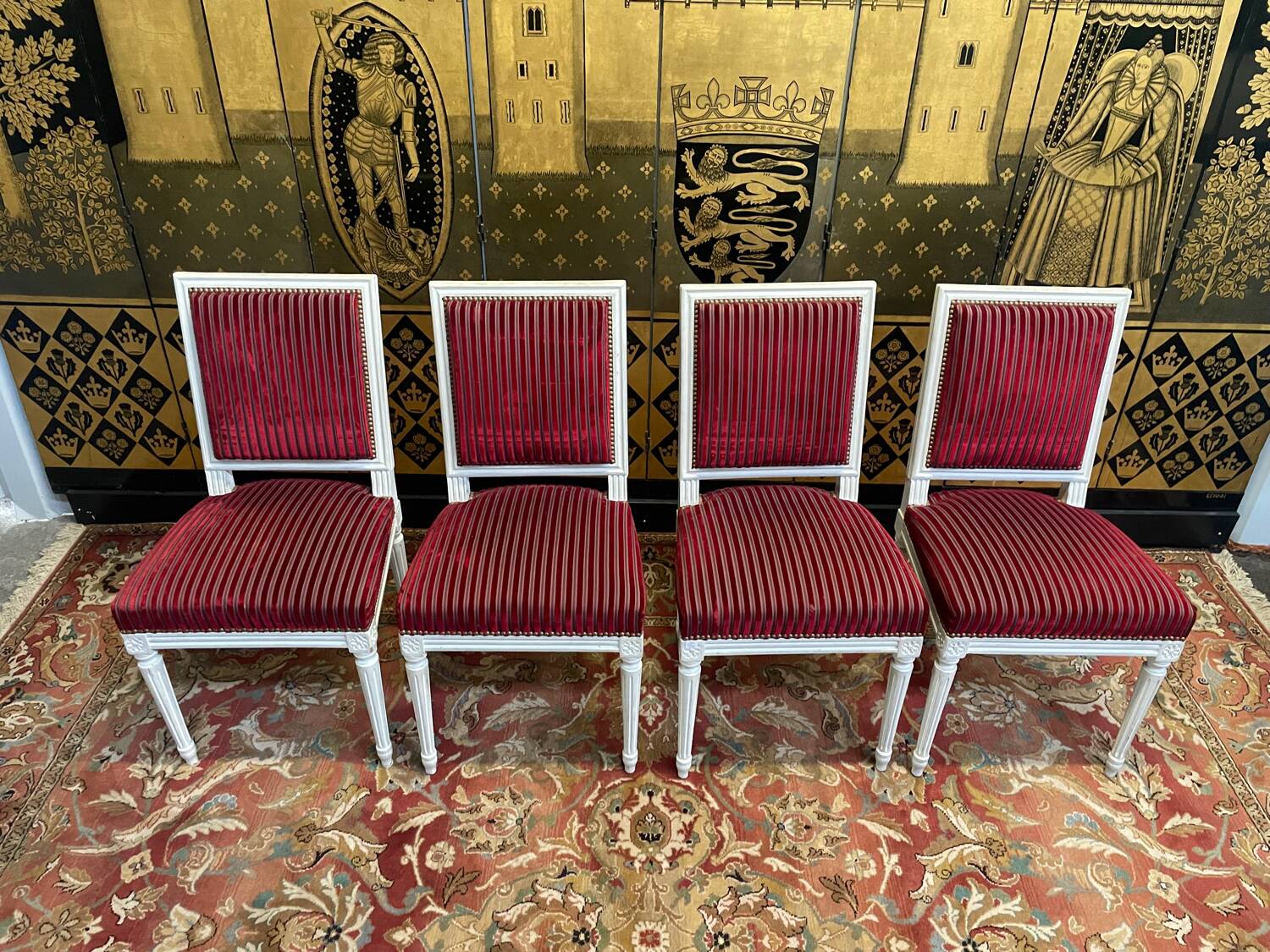 Suite of 4 Louis XVI style chairs