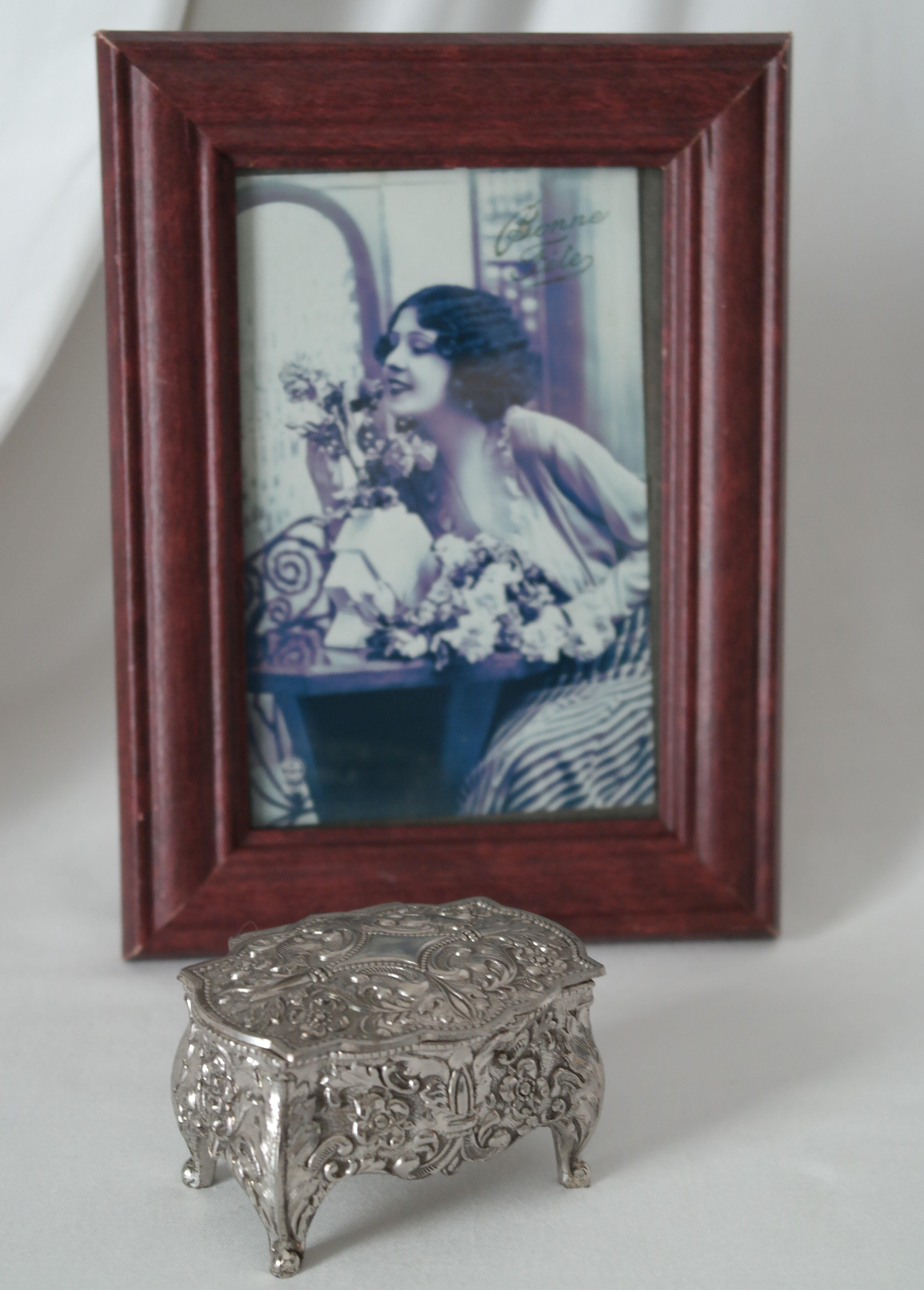 Silver metal box, jewellery box