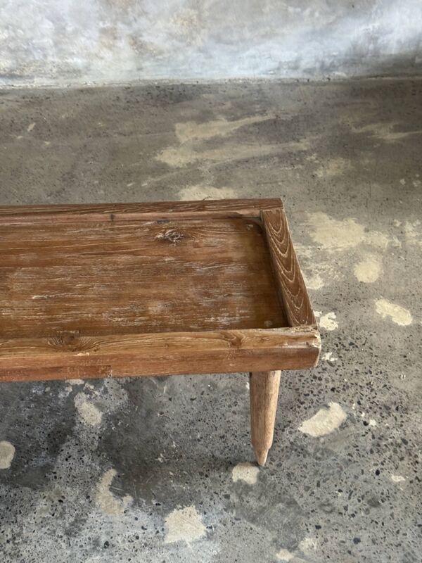 Table basse pieds fuselés en teck ancien upcyclé H35 L104