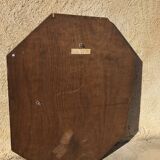Mirror with parecloses