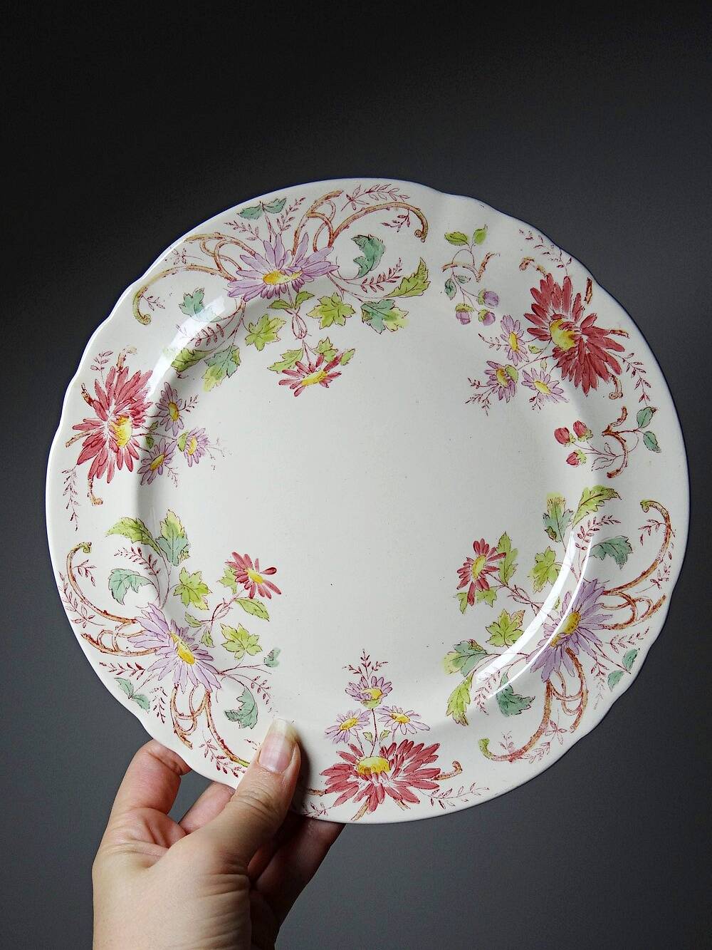 4 antique dessert plates Longchamp Daisies earthenware