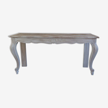 Louis XV style console in pearl gray patinated oak, patinated inlaid top.