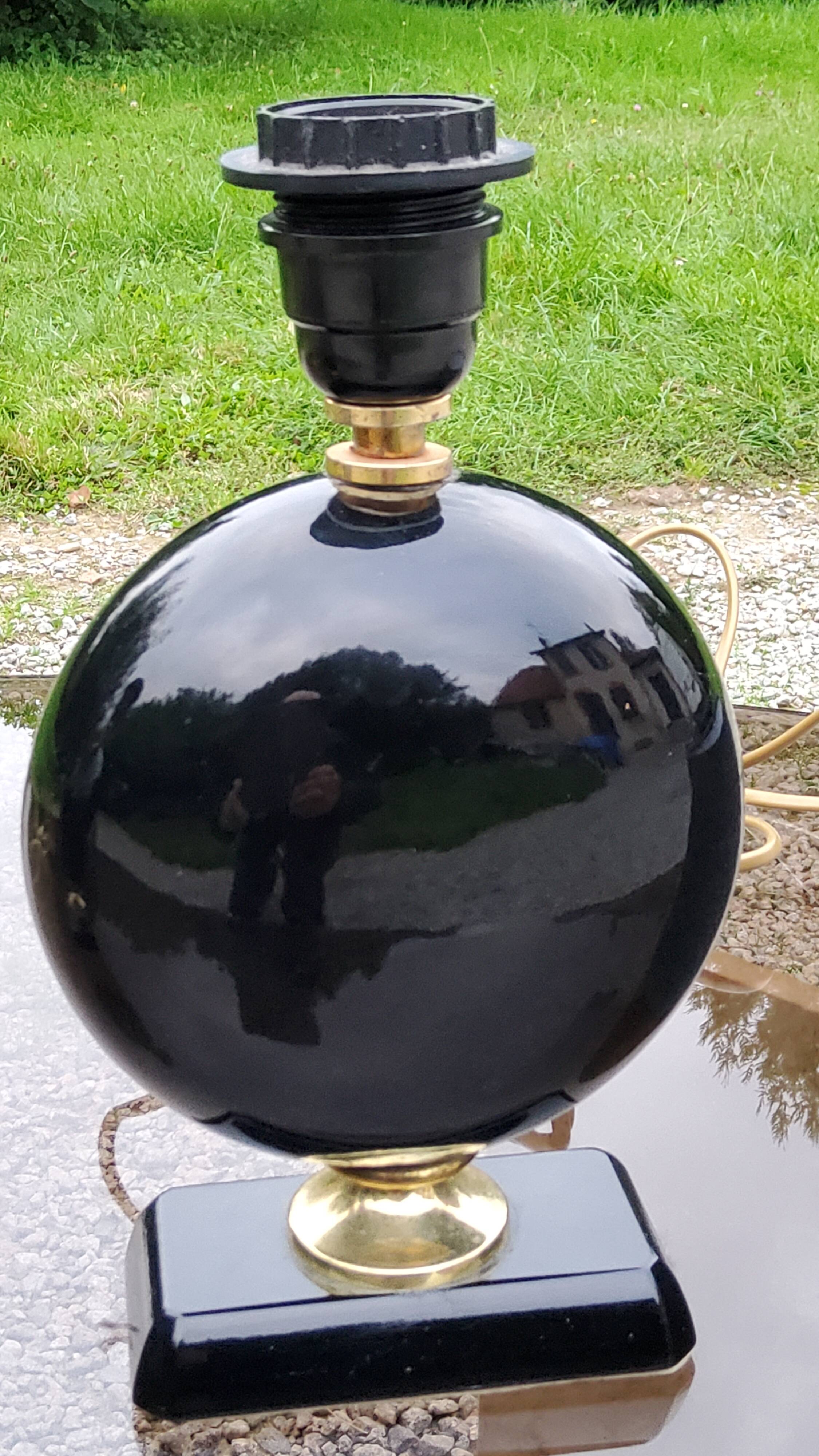 Pair of 70s designer lamps in black ceramic and gold metal