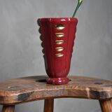 Vase rouge vintage