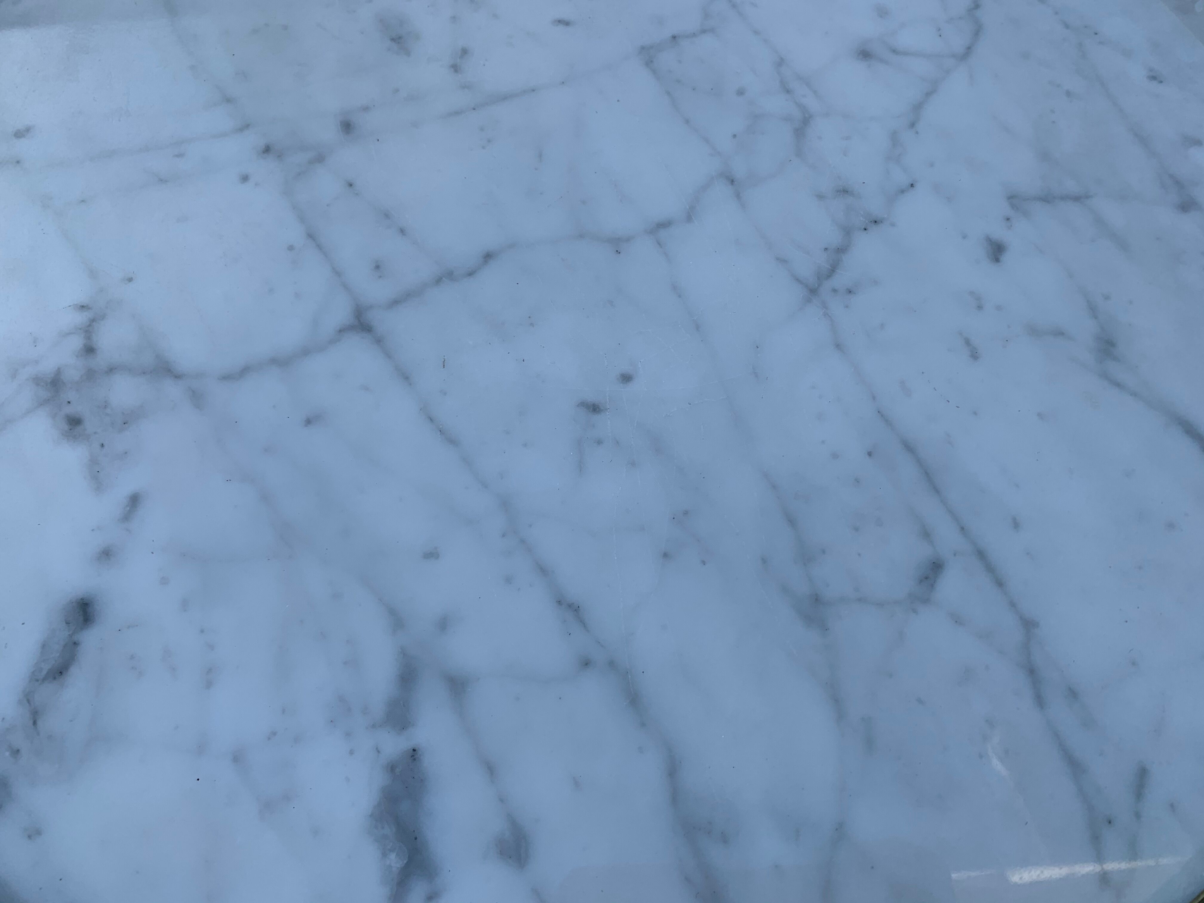 Marble bouillotte table