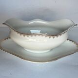 Saucière en porcelaine blanche