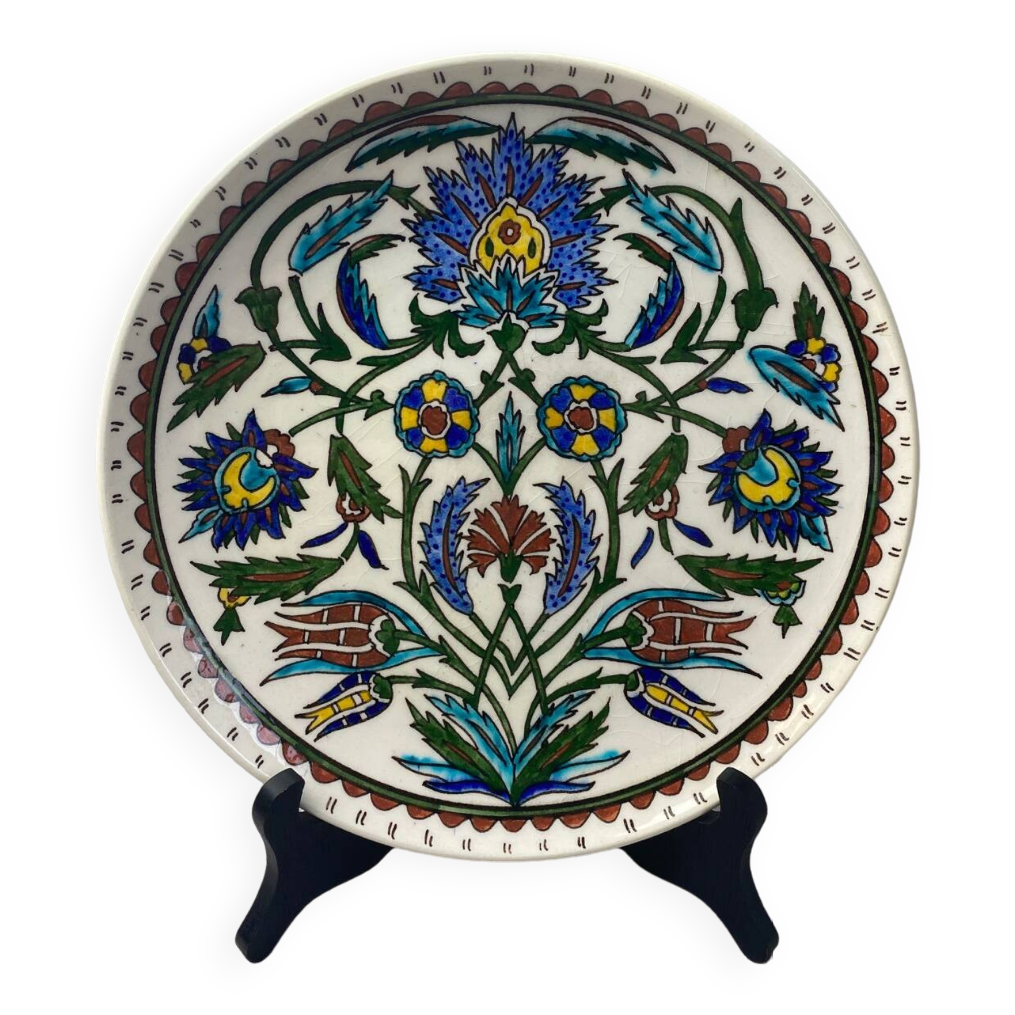 Iznik earthenware dish