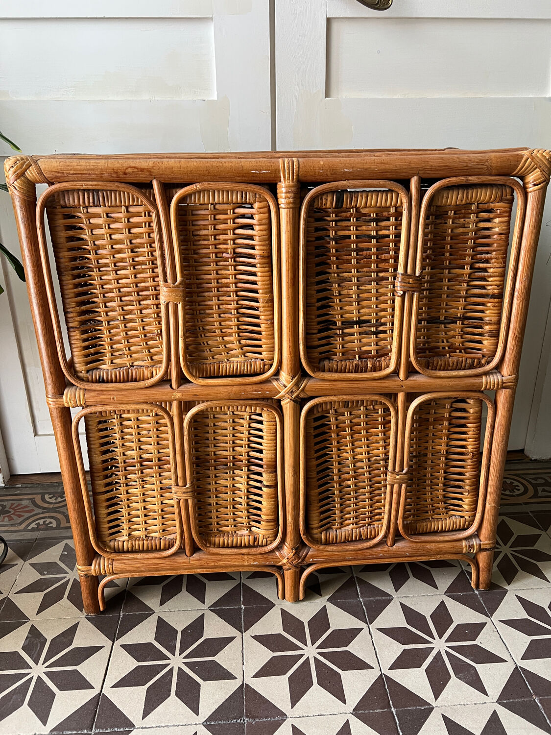Rattan chest of drawers lockers