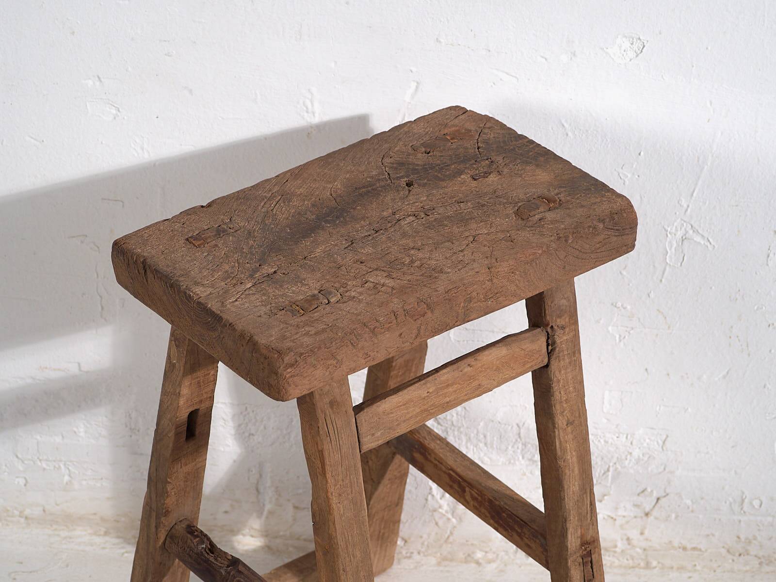 Ensemble de tabourets anciens (vers 1900). Ensemble de 2 pièces n°5