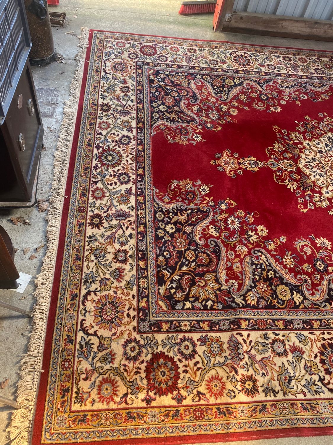 Large ornate pure wool rug, Persian style, 300 x 420