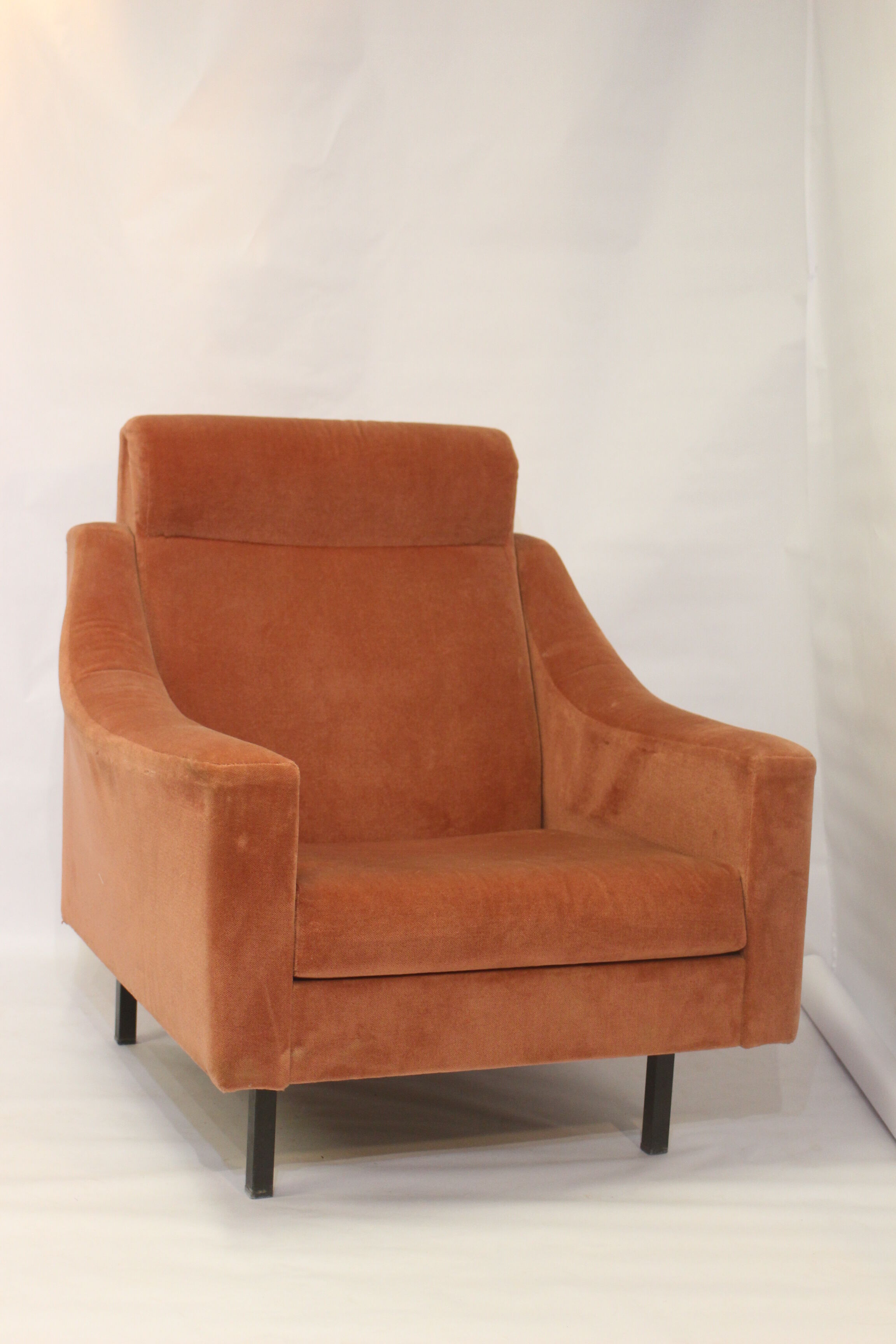 Paire de fauteuils cube en velours style Italien années 70
