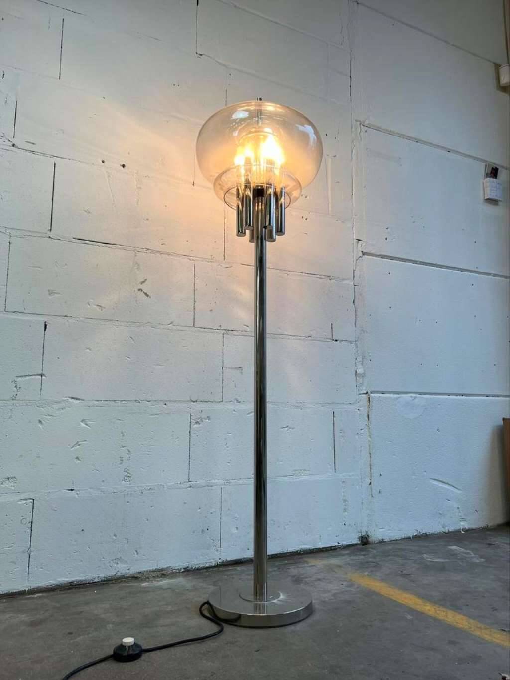 Vintage floor lamp: chrome & glass 'leclaire & schaefer'