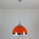 Grande suspension italienne (diamètre 50 cm) orange et blanche Space Age années 1960