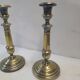 Paire de bougeoirs anciens en laiton
