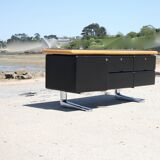 Warren Platner desk and sideboard, Knoll, 1970s.
