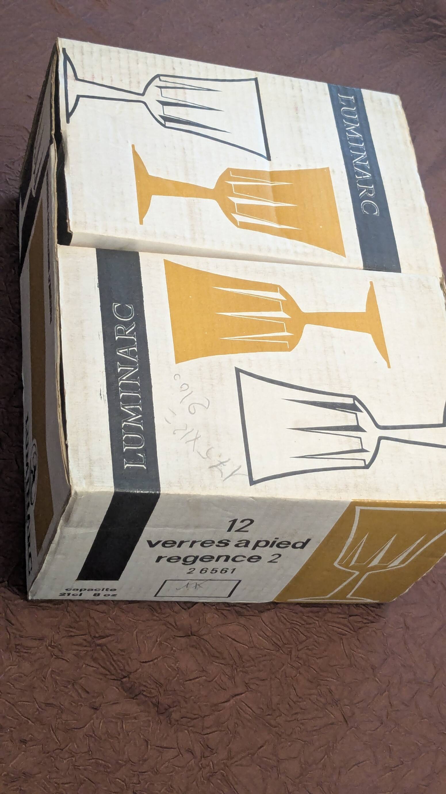 Set of 11 Luminarc stemmed glasses from the Régence collection