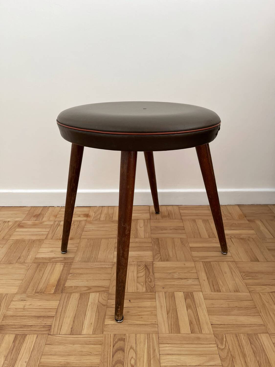 Mondor stool by Baumann vintage with compass legs