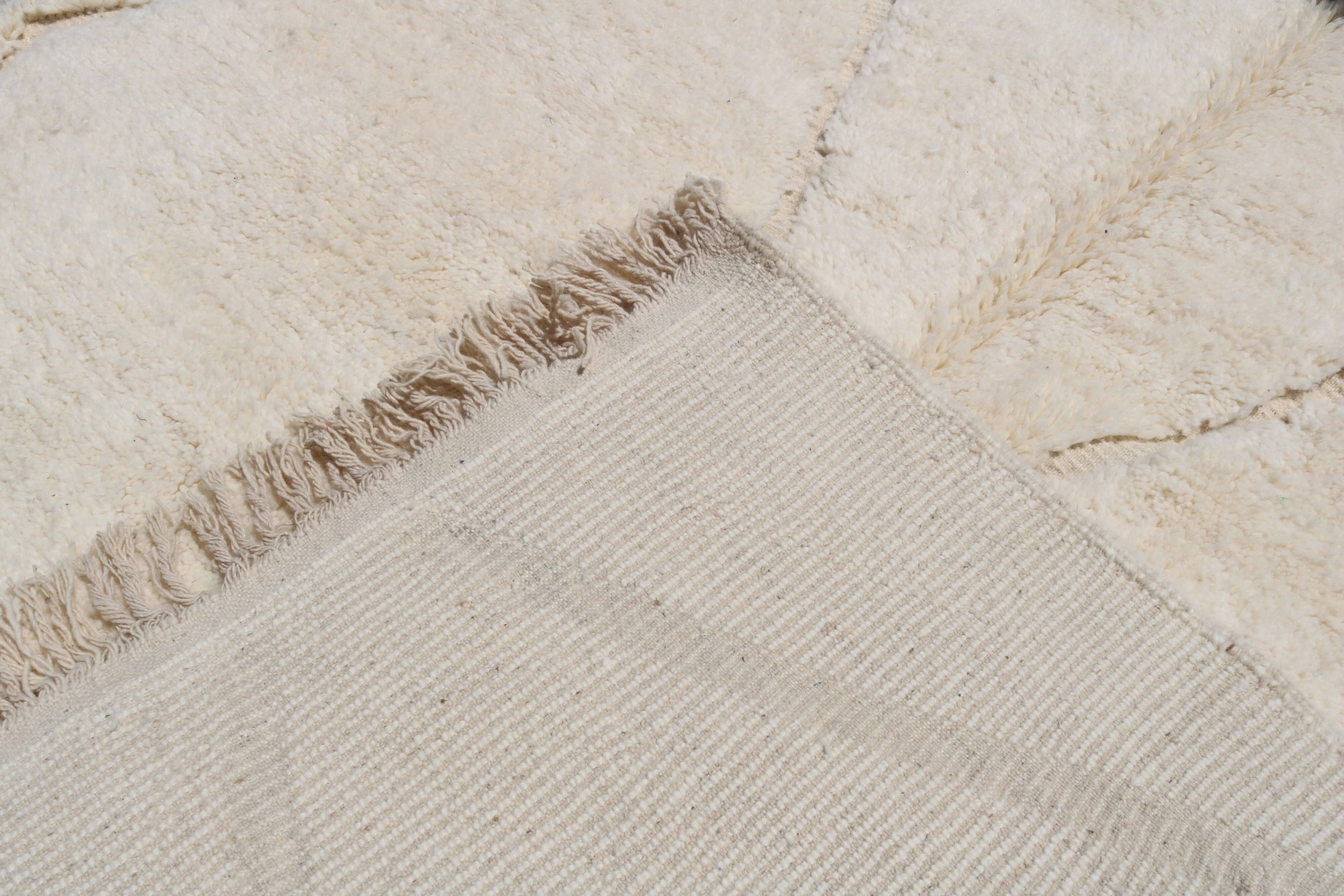 Grand tapis Beni Ouarain, 280 x 190 cm - G1050