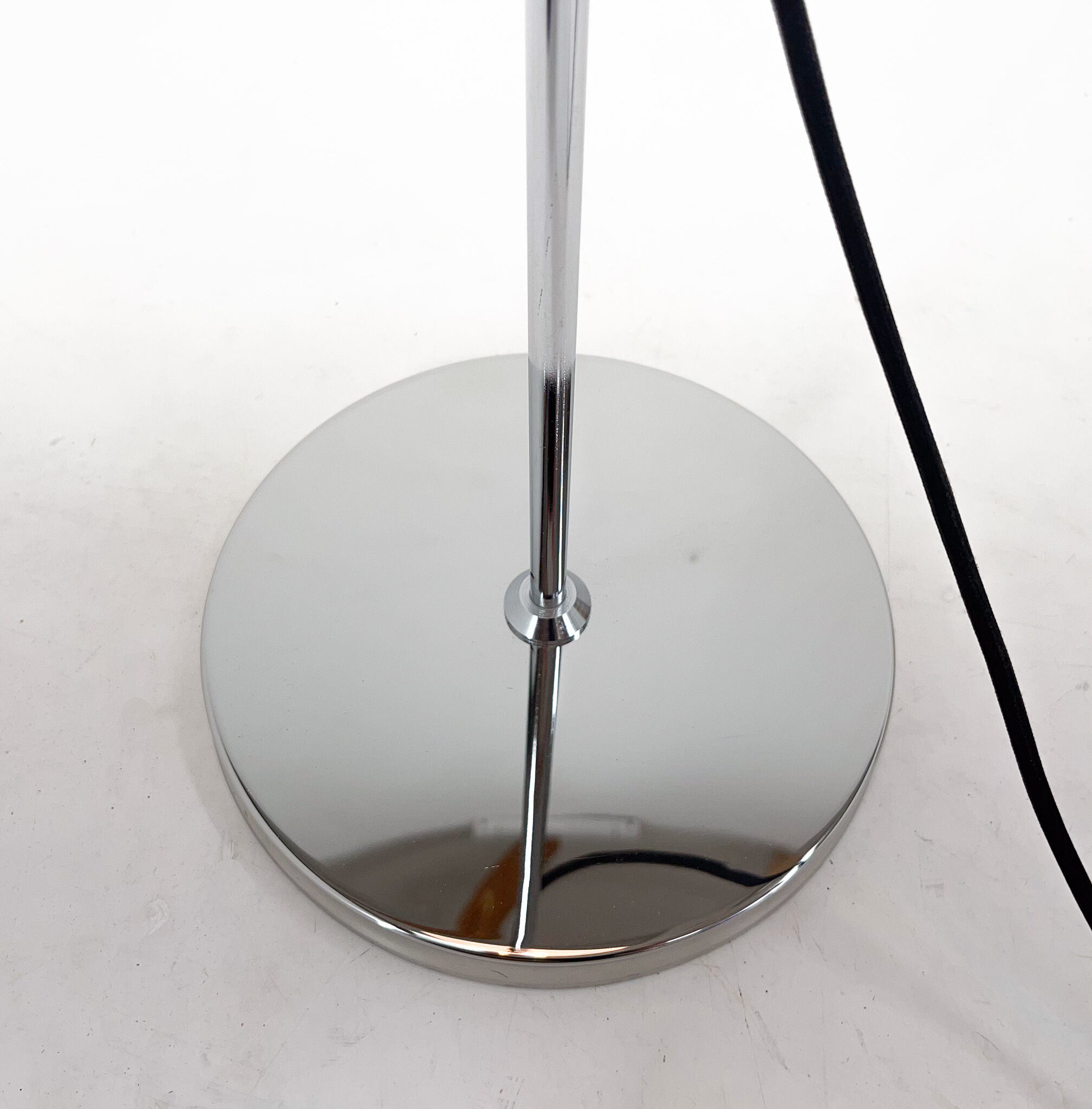 1970s Adjustable Floor Lamp Designed by Guzzini for Meblo, Italy