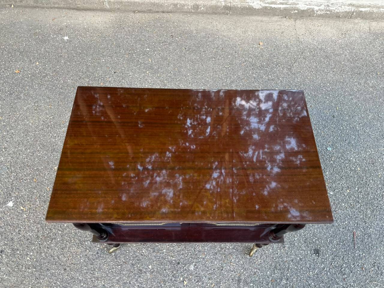 Vintage mahogany & gold rolling accent table (TV / bar / hi-fi furniture)