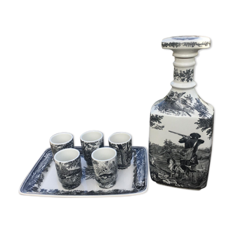 Liquor service porcelain de Villeroy - Boch, Artemis model, "The Hunt" theme (7 pieces)