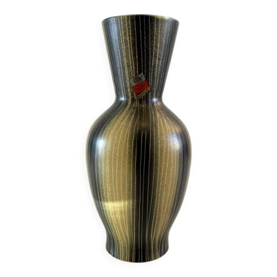 Vase en faïence de Lunéville dans les tons jaunes et noirs