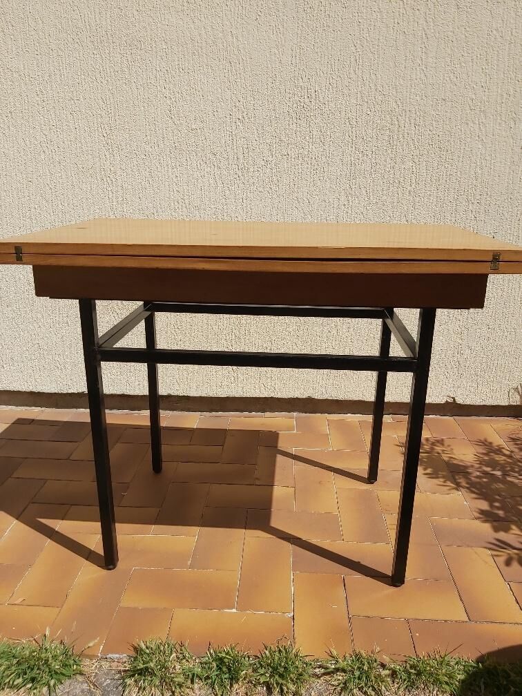 Vintage 50s wallet table