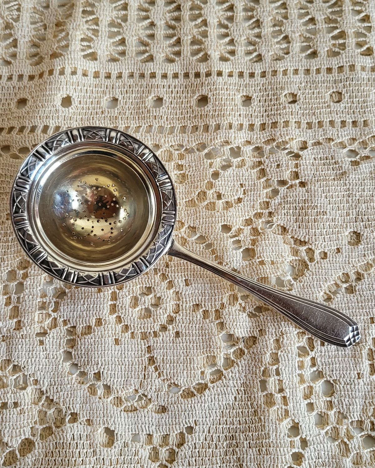 Silver-plated tea strainer