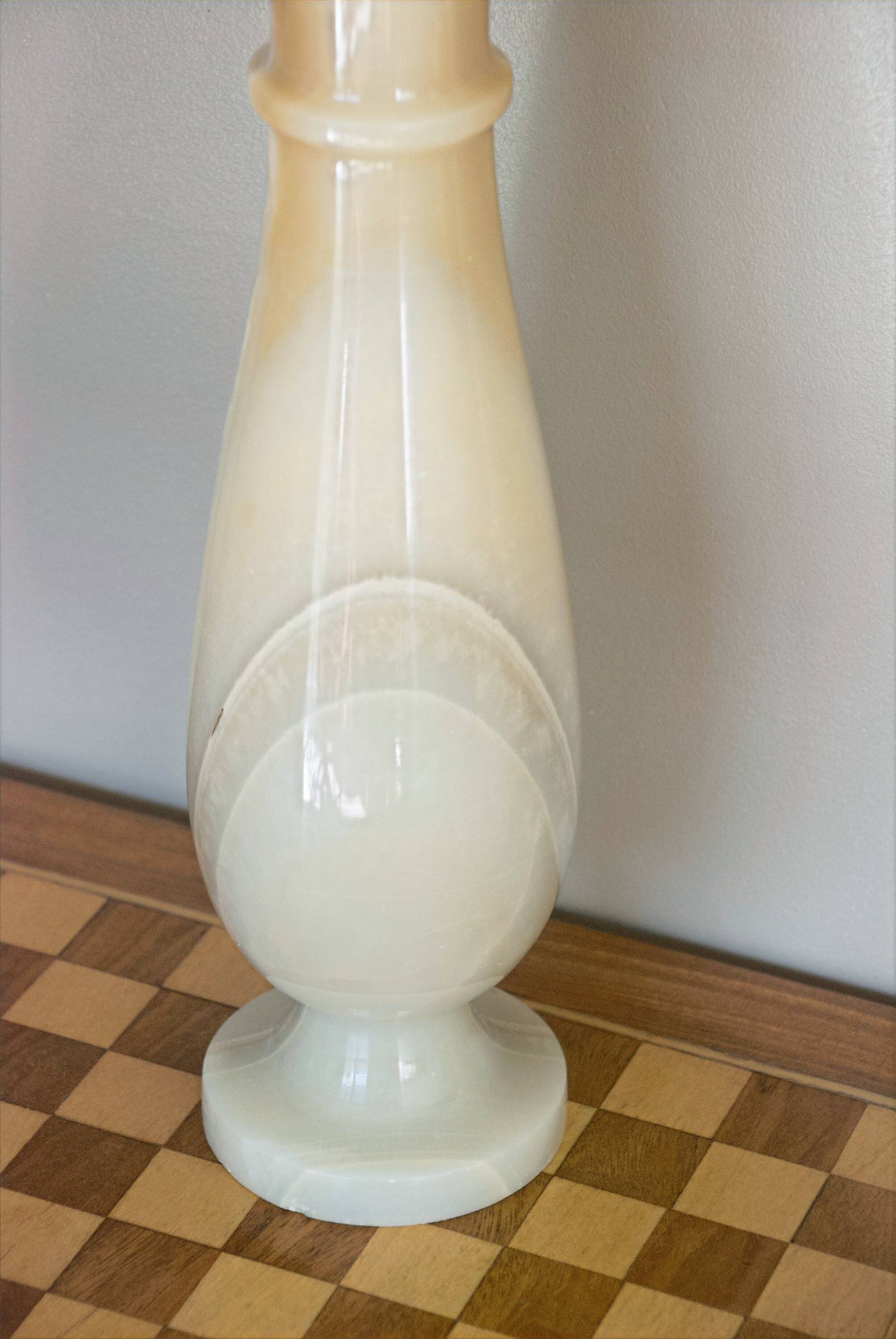 Onyx marble vase