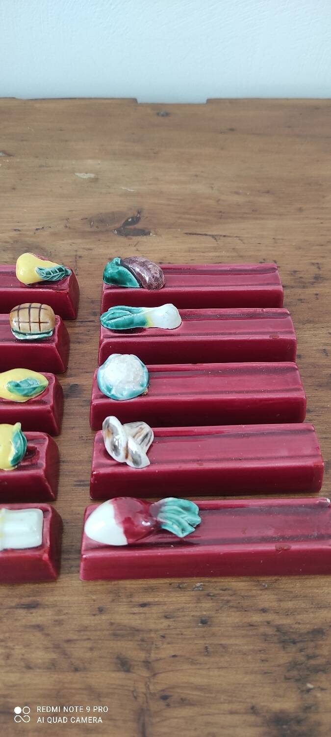 Ceramic knife holder set