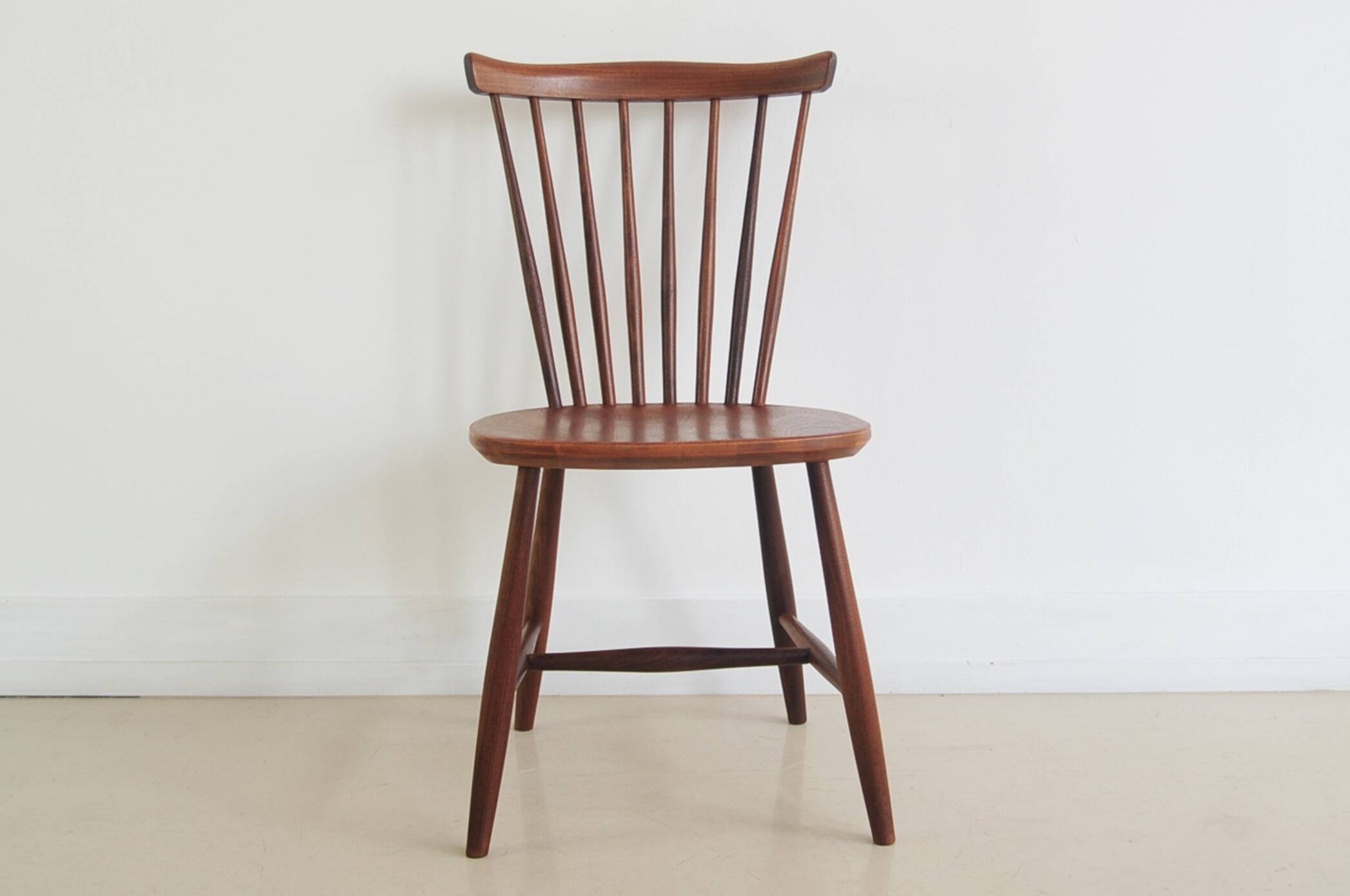 Vintage wooden spindle chair Pastoe
