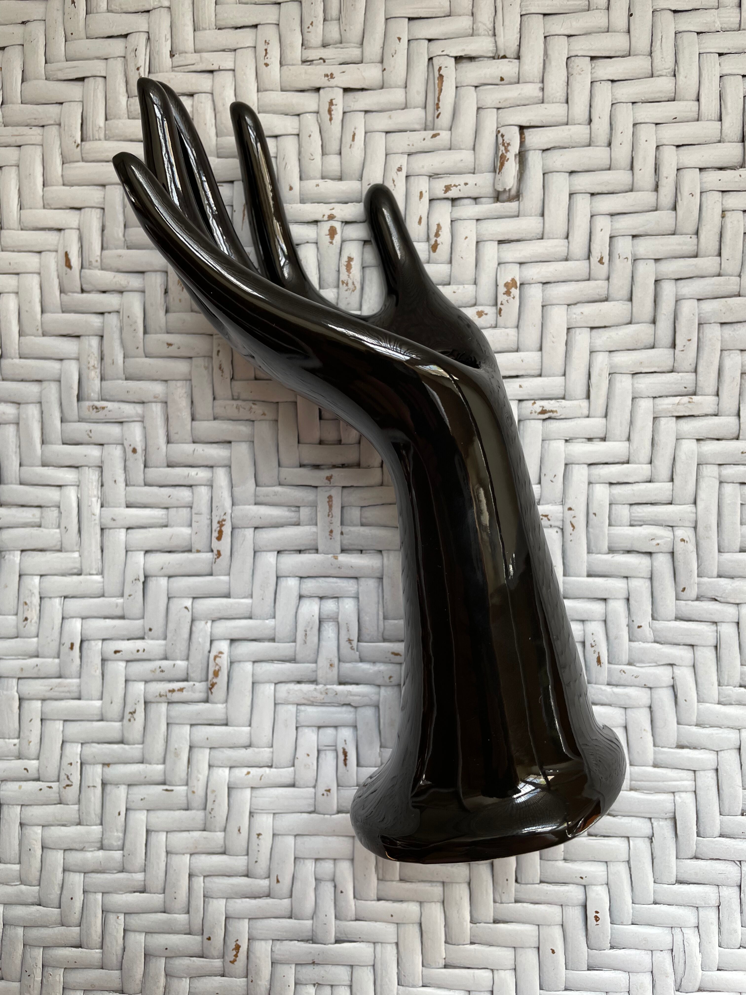 Hand baguier soliflore