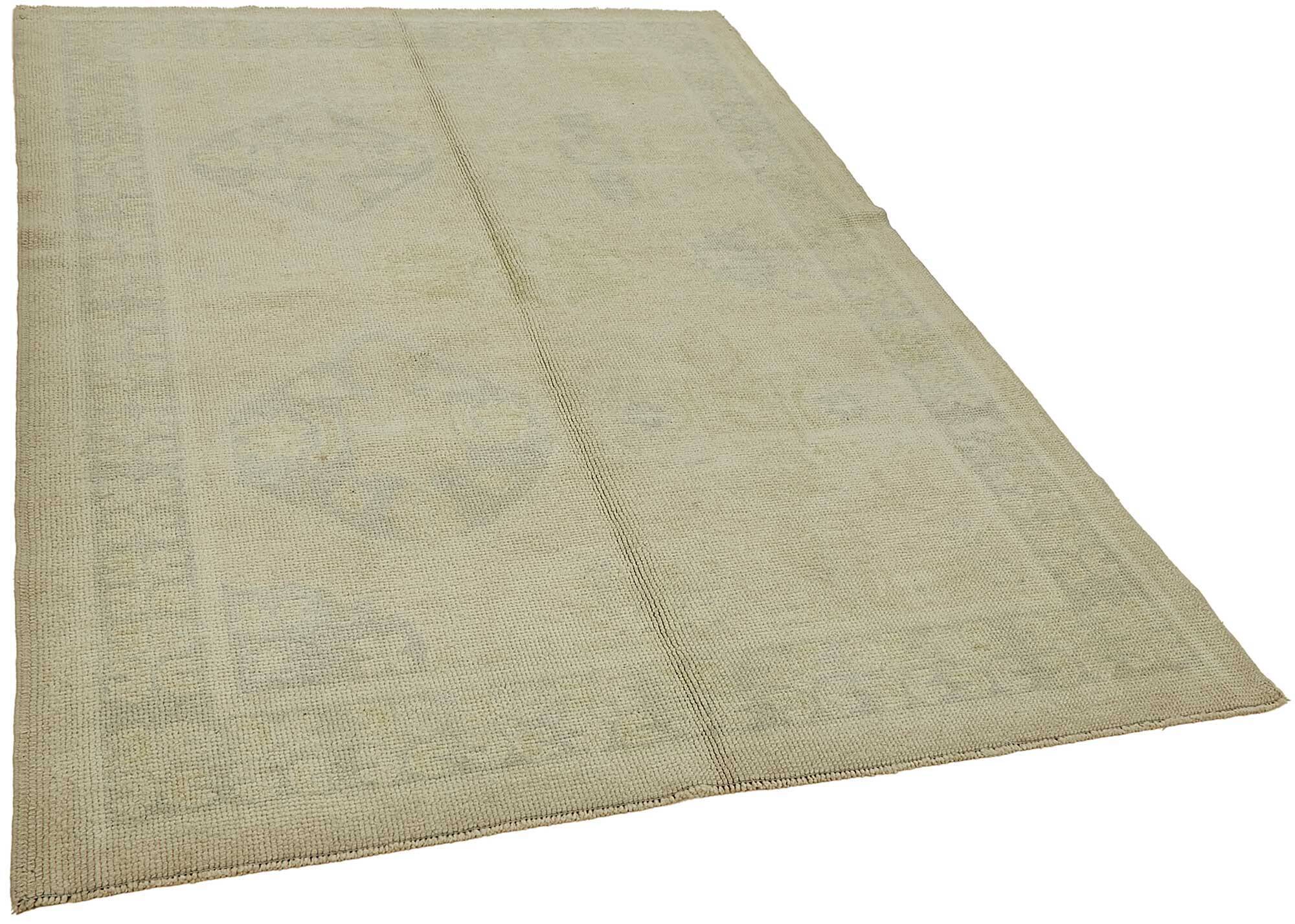 Turkish Vintage Anatolian Rug 156 cm x 220 cm