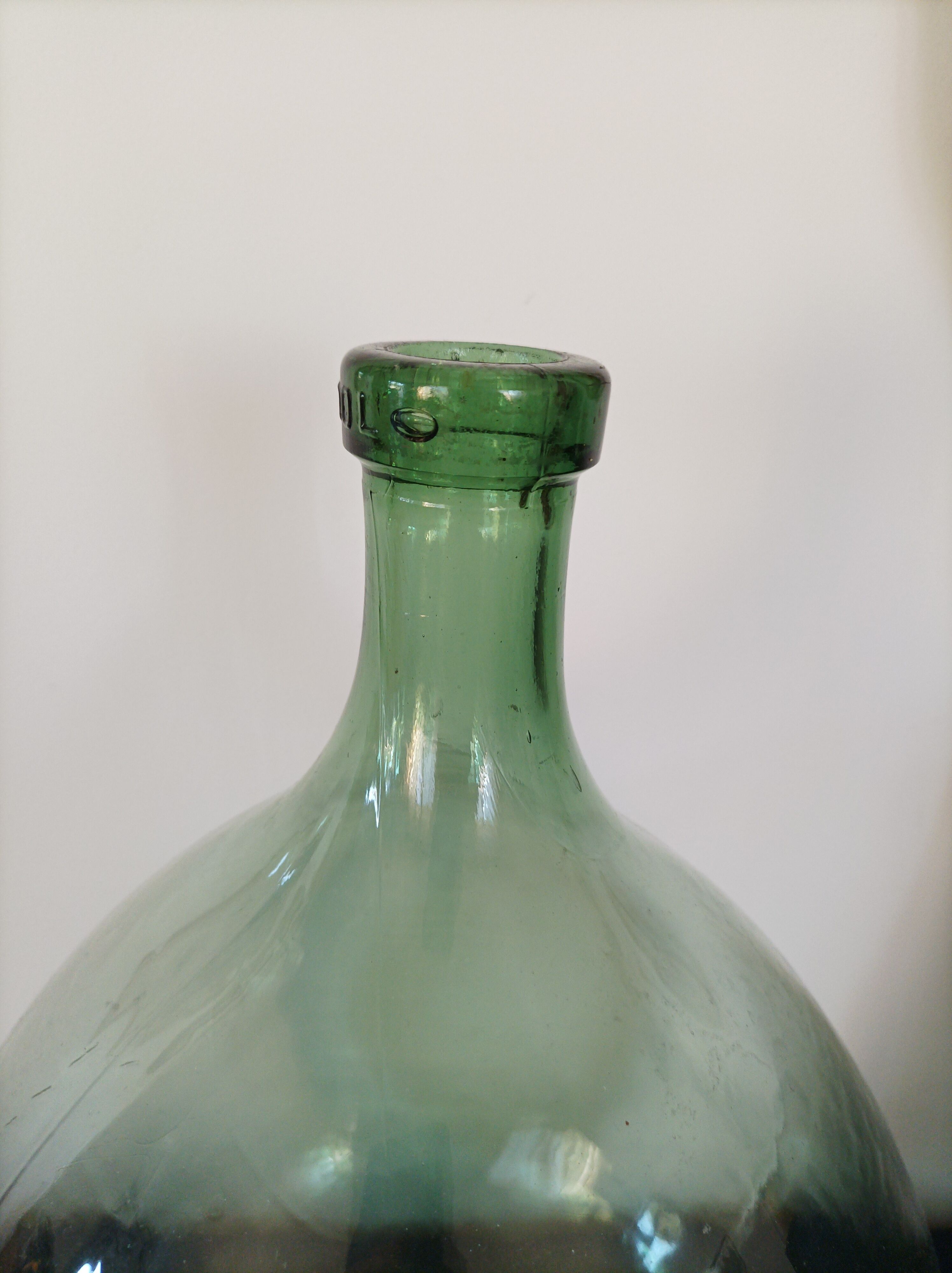 Demijohn