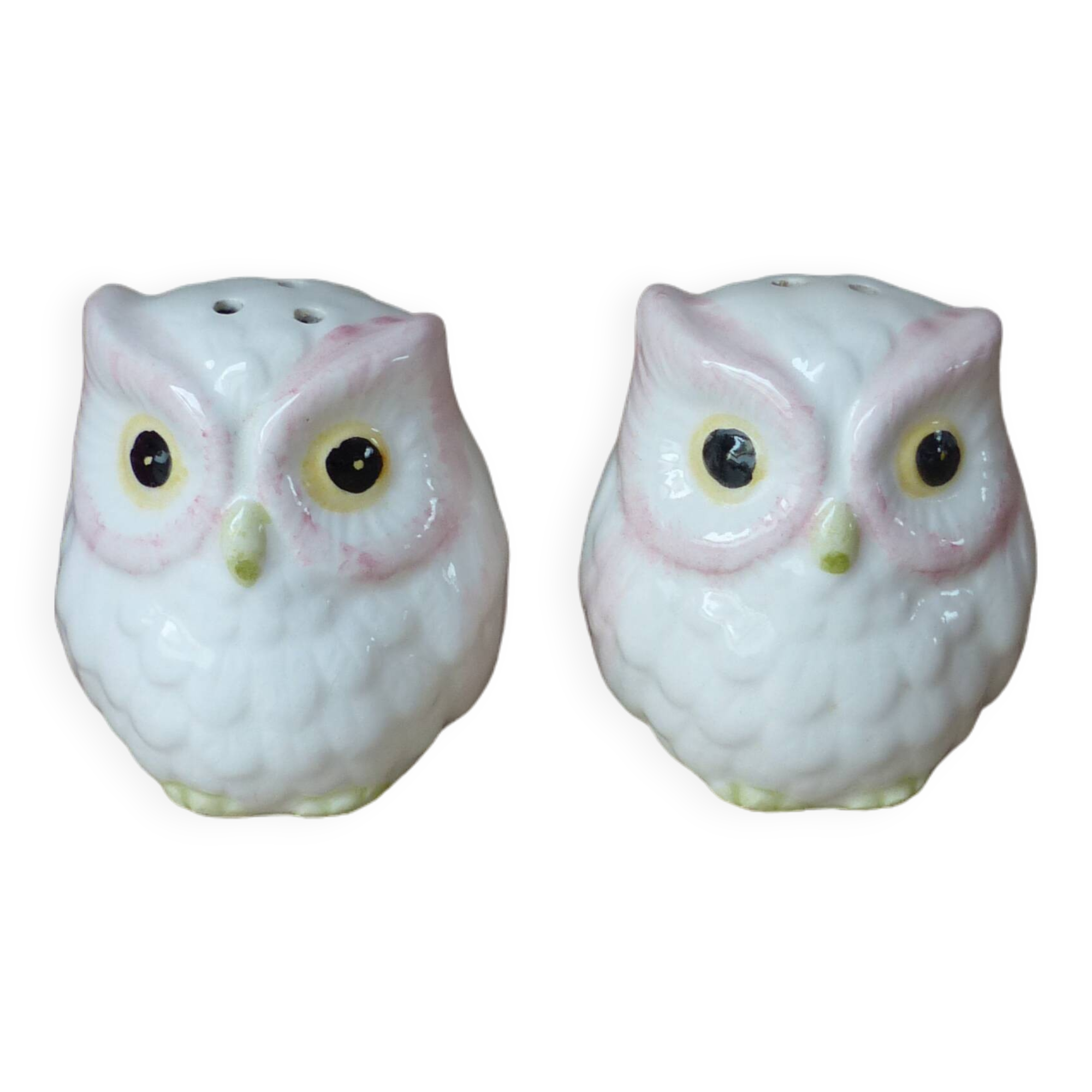 Vintage japan white and pink ceramic owl salt and pepper shaker set