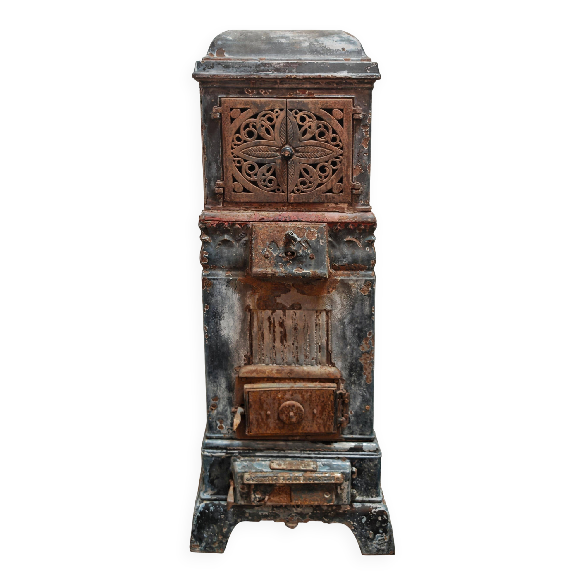 Art Nouveau cast iron stove, 19th century