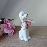 Figurine chien en céramique blanche