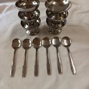 Set of 6 small ice cream bowls by Guy Degrenne in stainless steel with 6 spoons.